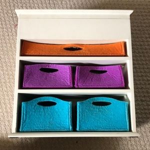 Jewelry box with felt drawers